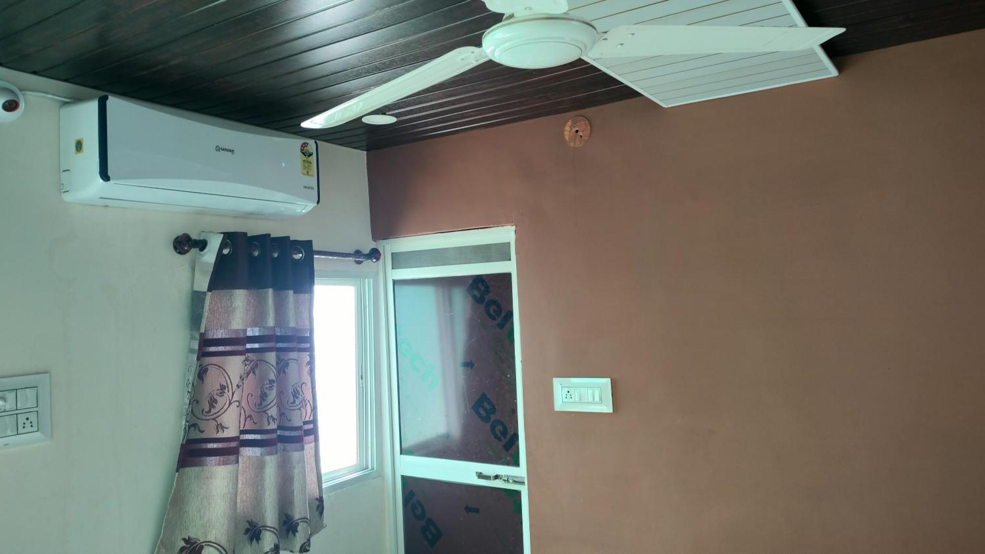 Kailash Kuti Guest House Ujjain Pokój zdjęcie